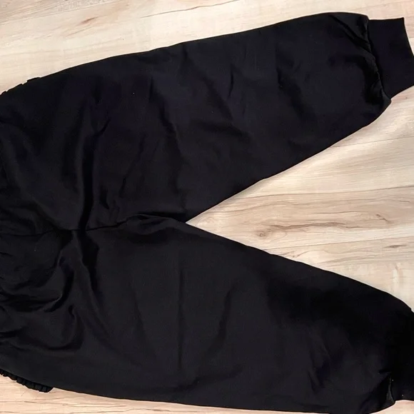 HM SIMONE ROCHA SWEATPANTS SALE TODAY ONLY